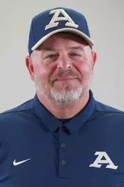 Head Coach Craig Nicholson